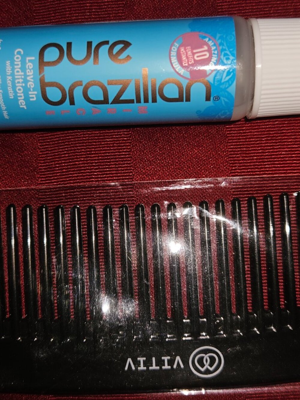 Pure Brazilian Brand Leave In Conditioner and Vitiv Comb Unisex TSA approved